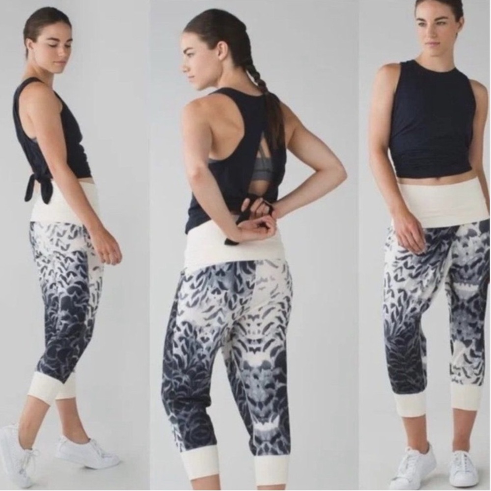 Lululemon RARE dance to yoga pants
